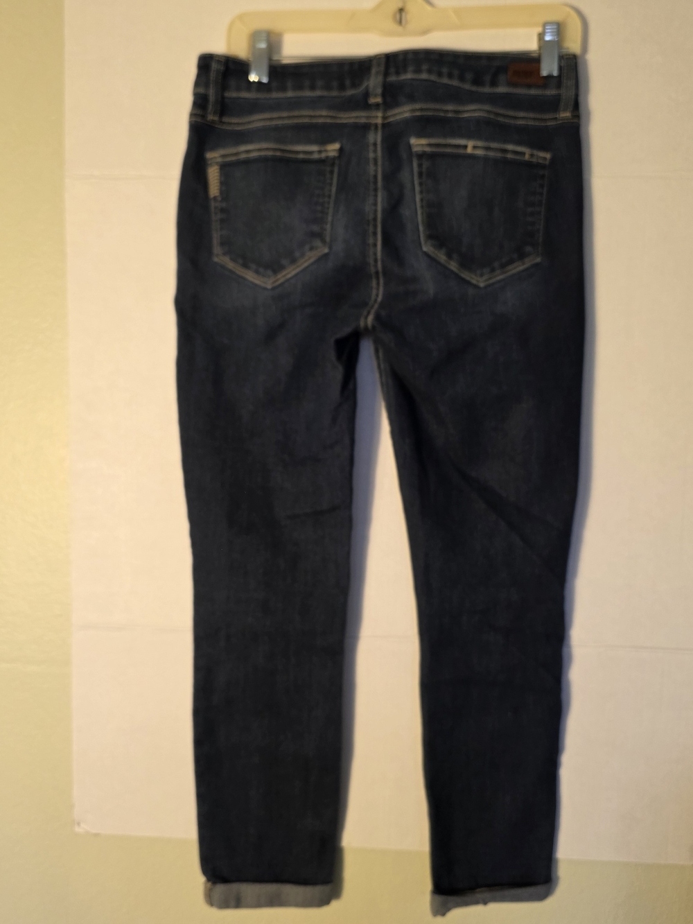PAIGE Kylie Crop Dark Wash Stretch Skinny Straight Leg Jeans Fall Boot Fashion